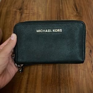 Michael Kors wristlet wallet, black
